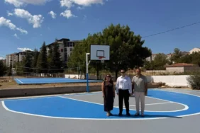 20260910-kesandaki-meslek-lisesine-yeni-basketbol-ve-voleybol-sahalari-507249.webp.webp