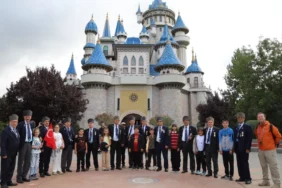 20260921-eskisehirde-gaziler-ve-cocuklar-otobus26da-bir-araya-geldi-764279.webp.webp