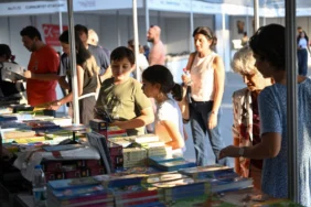 20260922-bornovada-7-homerosun-bornovasinda-kitap-gunleri-basliyor-649047.webp.webp