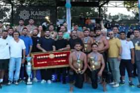 20260924-antalya-buyuksehirden-cumhurbaskanligi-kupasina-21-pehlivanla-katilim-811136.webp.webp