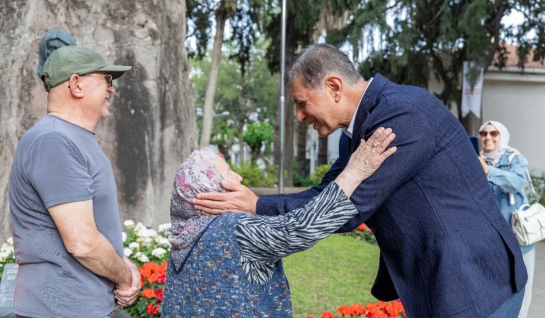 20260925-izmir-buyuksehirden-emeklilere-yonelik-destek-programi-suruyor-600374.webp.webp