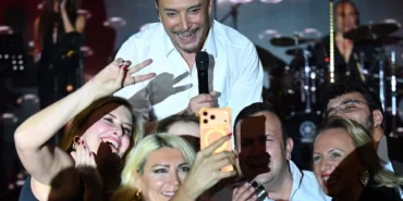 20260928-cenk-eren-30-yillik-muzik-kariyerini-ozel-konserle-taclandiracak-632535.webp.webp