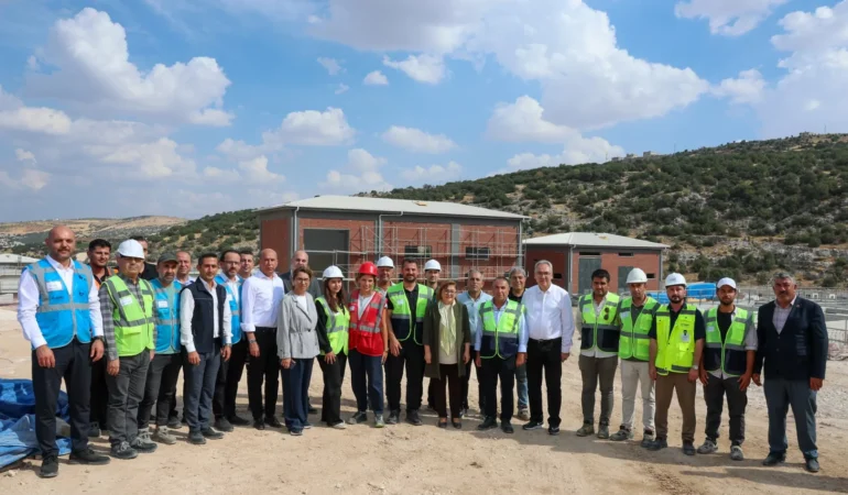 20260929-gaziantepte-kuzeysehir-atik-su-aritma-tesisi-icin-calismalar-basladi-568022.webp.webp
