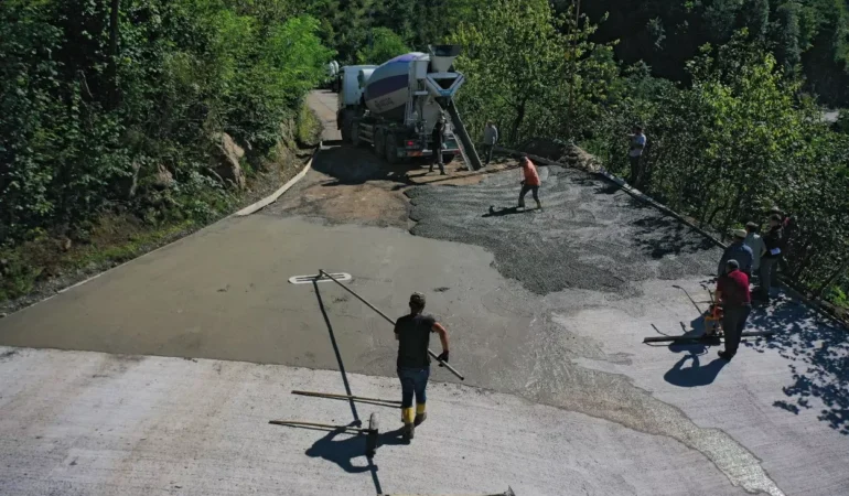 20260930-ordu-kabaduzde-600-metrelik-beton-yol-tamamlandi-247161.webp.webp