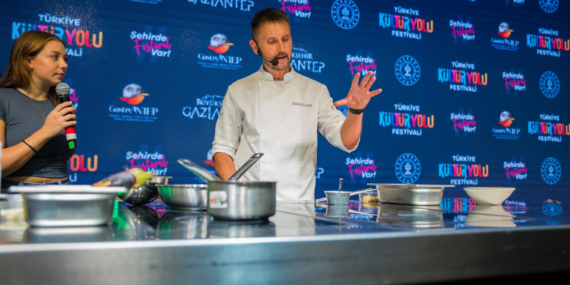 kulturyolu-festivali-gastroantep-ile-kultur-gastronomi-ve-eglence-bir-arada-yasanacak-1-1790754689-8.jpeg