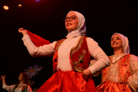 manisa-da-balkan-kulturu-sahneye-tasindi-12-1790579275-322-x750.jpeg