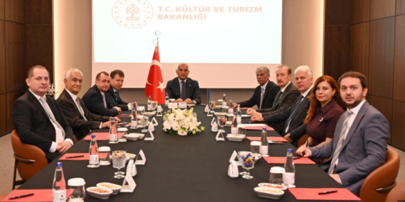 Türkiye ile Rusya Arasında Uçuşların Artırılması Görüşüldü