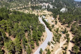20261007-mersinde-grup-yollari-yenileniyor-tarim-ve-yayla-ulasimina-destek-414556.webp.webp