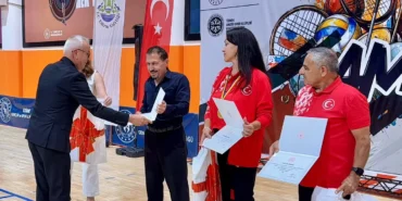 20261008-50-yillik-karate-emegine-anlamli-odul-374846.webp.webp
