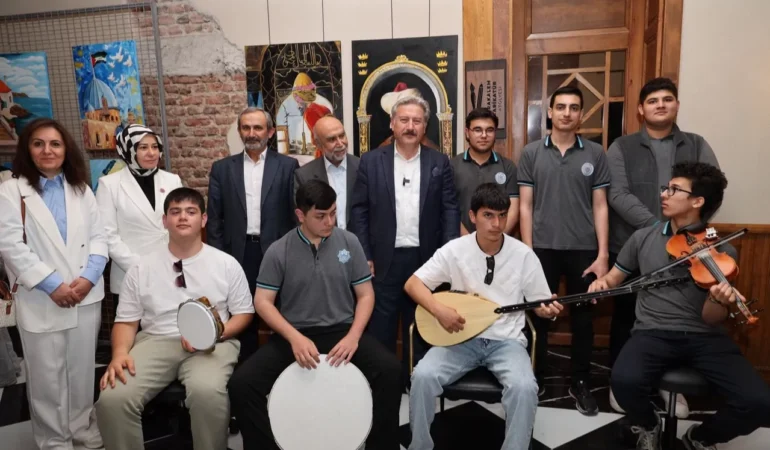 20261009-sanat-melikgazi-kayseride-kultur-ve-sanatin-bulusma-noktasi-oldu-680404.webp.webp