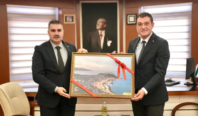 20261012-giresun-cumhuriyet-bassavcisi-meric-dededen-baskan-koseye-ziyaret-409842.webp.webp