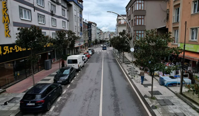 20261014-kocaelide-adnan-kahveci-caddesi-25-milyon-tllik-yatirimla-yenilendi-419045.webp.webp