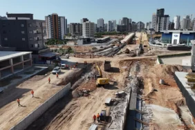 20261016-mersinde-vatan-caddesi-kavsagi-icin-calismalar-kesintisiz-suruyor-938883.webp.webp