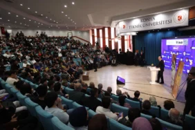 20261019-baskan-altay-konya-teknik-universitesi-ogrencileriyle-bulustu-580312.webp.webp