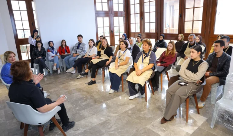 20261021-samsunda-ilk-sanat-calistayi-yogun-katilimla-basladi-362566.webp.webp
