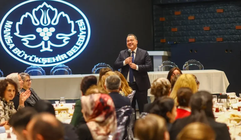 20261023-baskan-dutlulu-muhtarlar-gununde-kadin-muhtarlarla-bulustu-871429.webp.webp