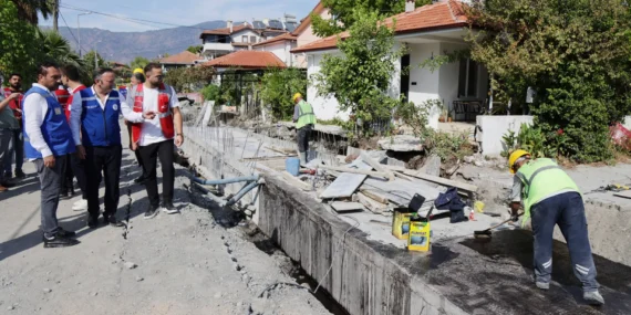Muğla Büyükşehir Belediyesi’nden Köyceğiz’e Altyapı ve Yol Yatırımı