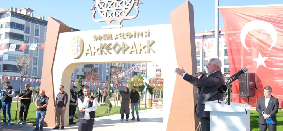 20261026-corumda-tematik-parklarin-ucuncusu-arkeopark-acildi-582552.webp.webp