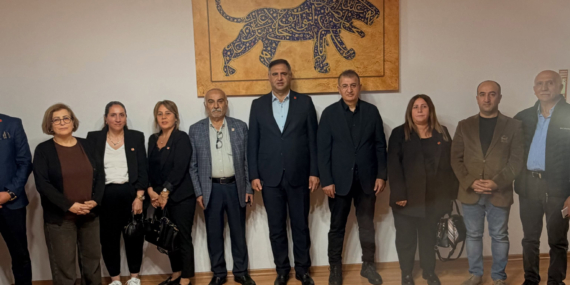 CHP Sultangazi’den Gazi Cemevi’ne Ziyaret