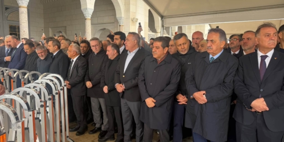 Abdurrahman Dursun, Merhum Dündar Ziya Gültekin’i Son Yolculuğuna Uğurladı