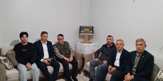 MHP Sultangazi’den Kıbrıs Gazisi İsa Çetinkaya’ya Anlamlı Ziyaret