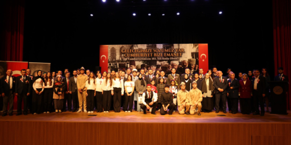 Arnavutköy’de Cumhuriyet Coşkusunu 7’den 70’e Tek Yürek Yaşadık