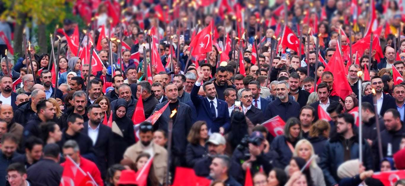 atasehir-de-29-ekim-coskusu-43612764-20f3-4b6a-b8b5-024336b2eeaf.jpg