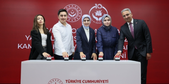 Bakanımız Göktaş, devlet korumasındaki gençlerin kamu kurumlarına yerleştirilmesi töreninde konuştu