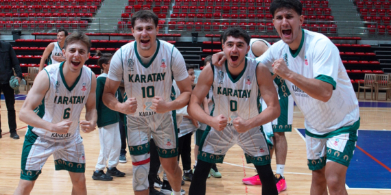 karatay-belediyespor-potada-yoluna-kayipsiz-devam-ediyor-5-1792651100-943-x750.jpeg