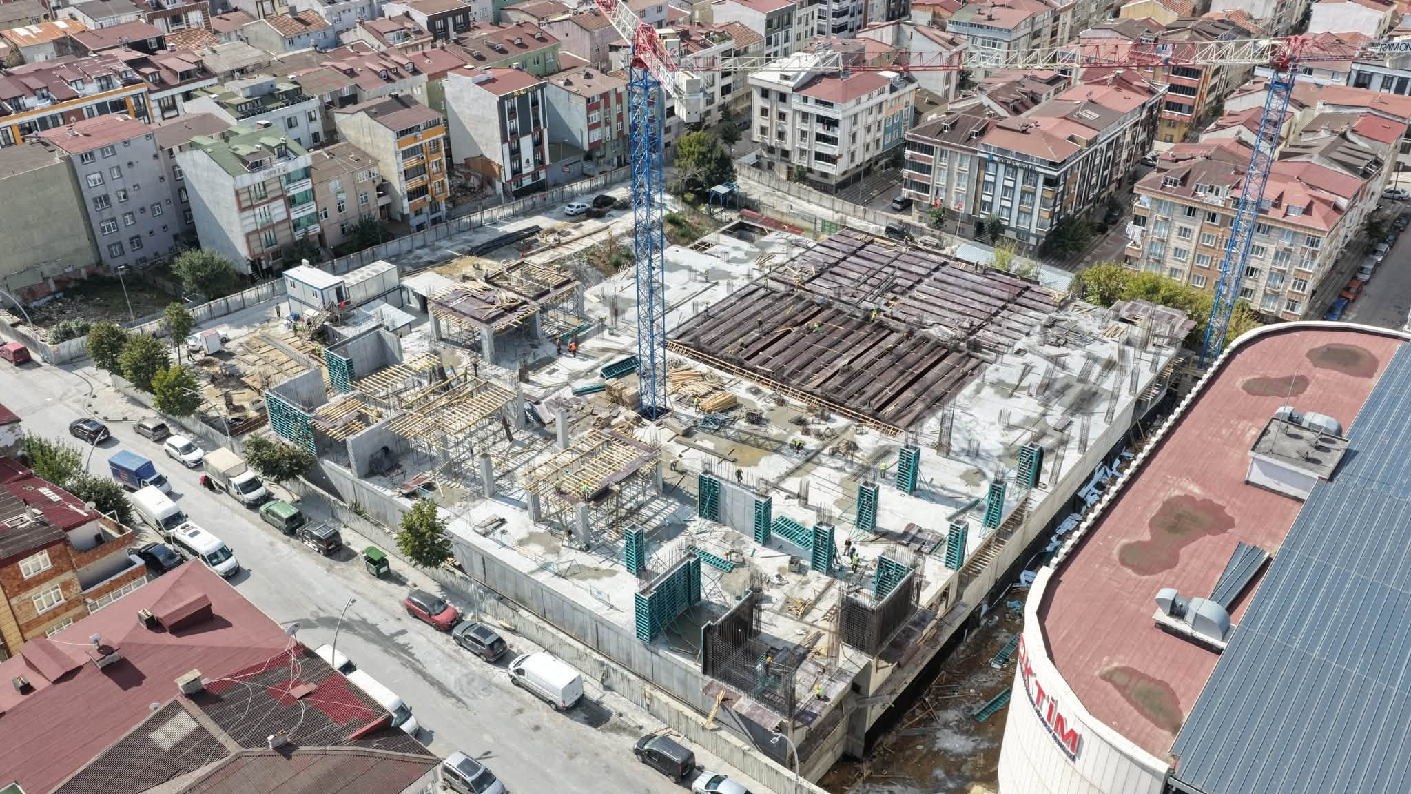 naim-suleymanoglu-genclik-spor-ve-yasam-merkezi-hizla-yukseliyor_1791463365_fb06851ea536ed9b0b83.jpg