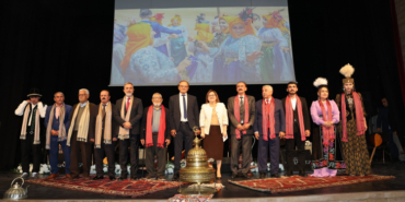 turk-dunyasinin-ozanlari-gaziantep-te-bulustu-1-1792494645-101-x750.jpeg